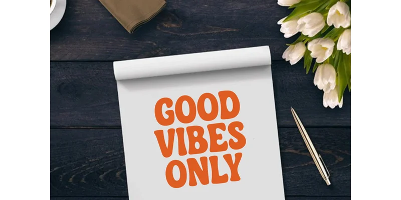 Retro Artist Font by PiPi Creative — Display Font — thumbnail 8