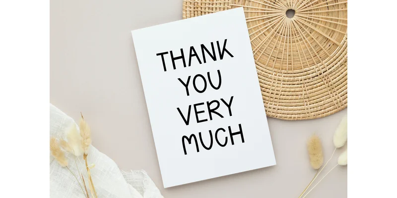 Salty Bloom Font by Letterayu — Display Font — thumbnail 5