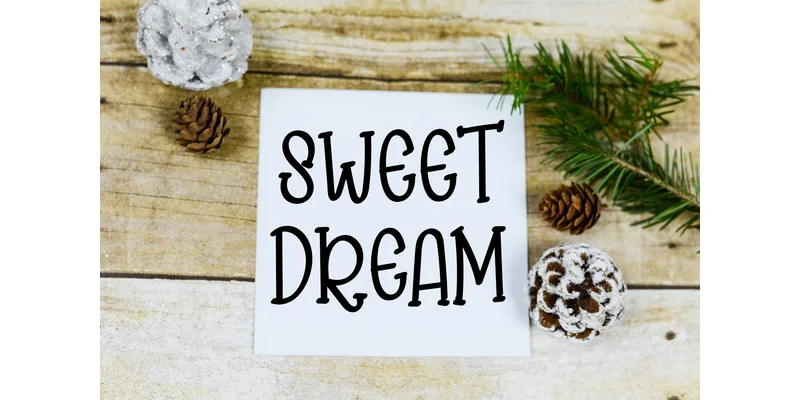 Santa Cookies Font by GiaLetter — Display Font — thumbnail 5