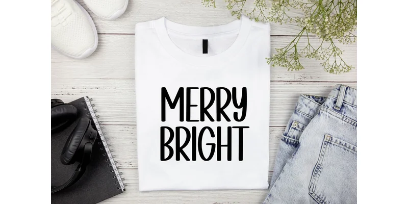 Santa Holiday Font by Minimalist Eyes — Sans Serif Font — thumbnail 6