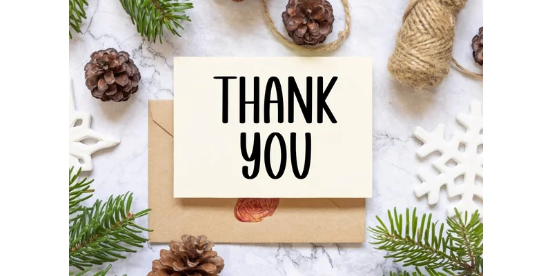 Santa Holiday Font by Minimalist Eyes — Sans Serif Font — thumbnail 8