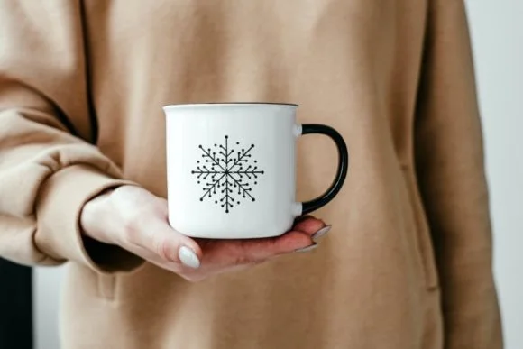 Snowflakes of Happiness by MOMAT THIRTYONE — Dingbats Font — thumbnail 8