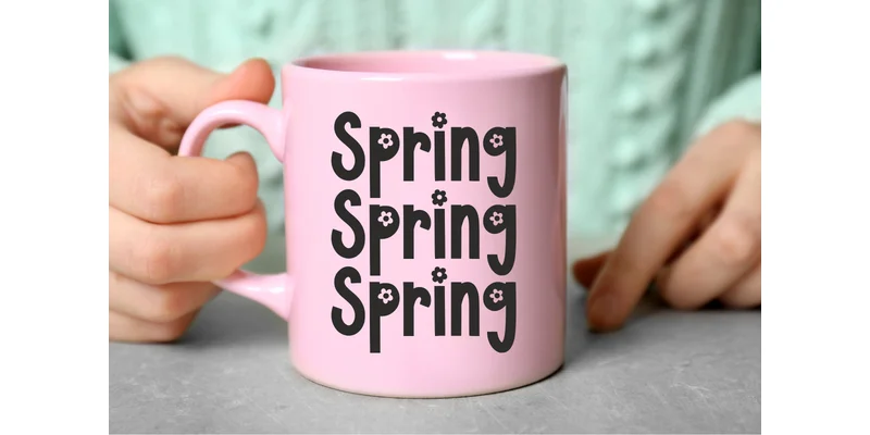 Spring and Love Font by Sakti Avellin — Display Font — thumbnail 3