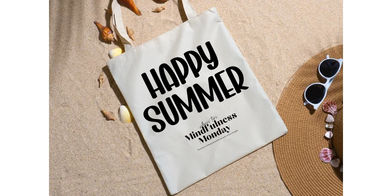 Summer Vacation Font by Minimalist Eyes — Display Font — thumbnail 3