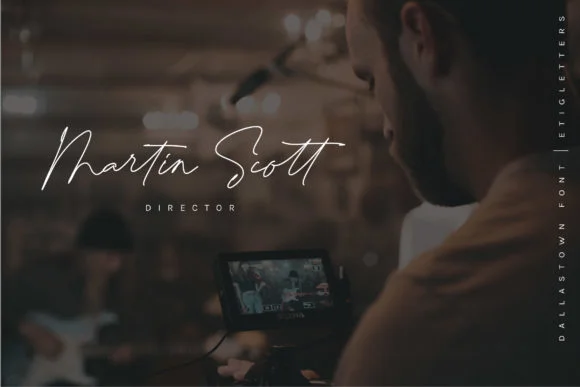 Dallastown Font by etigletters — Script Handwritten Font — thumbnail 5