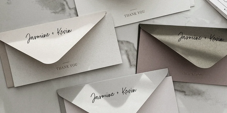 Dellmonte by Heinzel Std — Script Handwritten Font — thumbnail 2