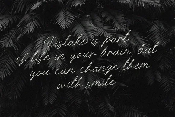 Ghazali Font by Graphicfresh — Script Handwritten Font — thumbnail 4