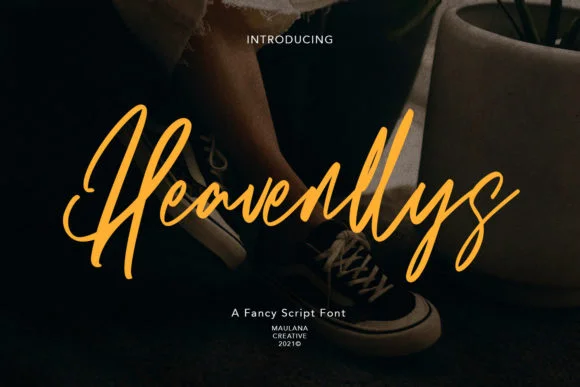 Heavenllys Font by Maulana Creative — Script Handwritten Font