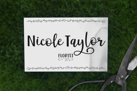 Hello Sakura Font by Pasha Larin — Serif Font — thumbnail 4