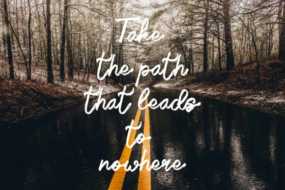 Louhan Font by erlosDESIGN — Script Handwritten Font — thumbnail 9