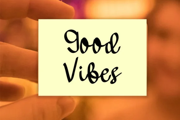 Lovely Smile Font by shiddiq.art — Script Handwritten Font — thumbnail 4