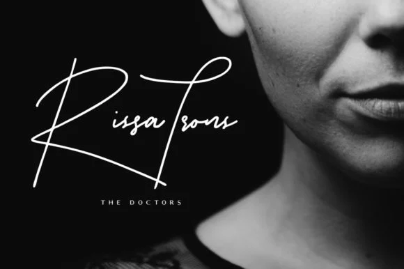 Rottles Signature Font by Maulana Creative — Script Handwritten Font — thumbnail 4