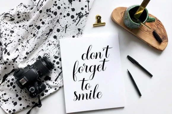 Sinthya Font by Black Studio by Black Studio — Script Handwritten Font — thumbnail 4